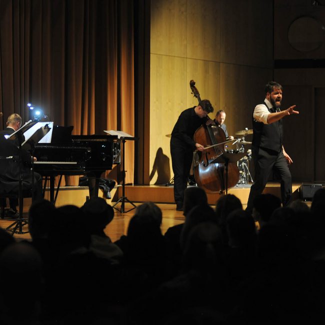 Das JANUS Ensemble rockt im Hotel Eden.